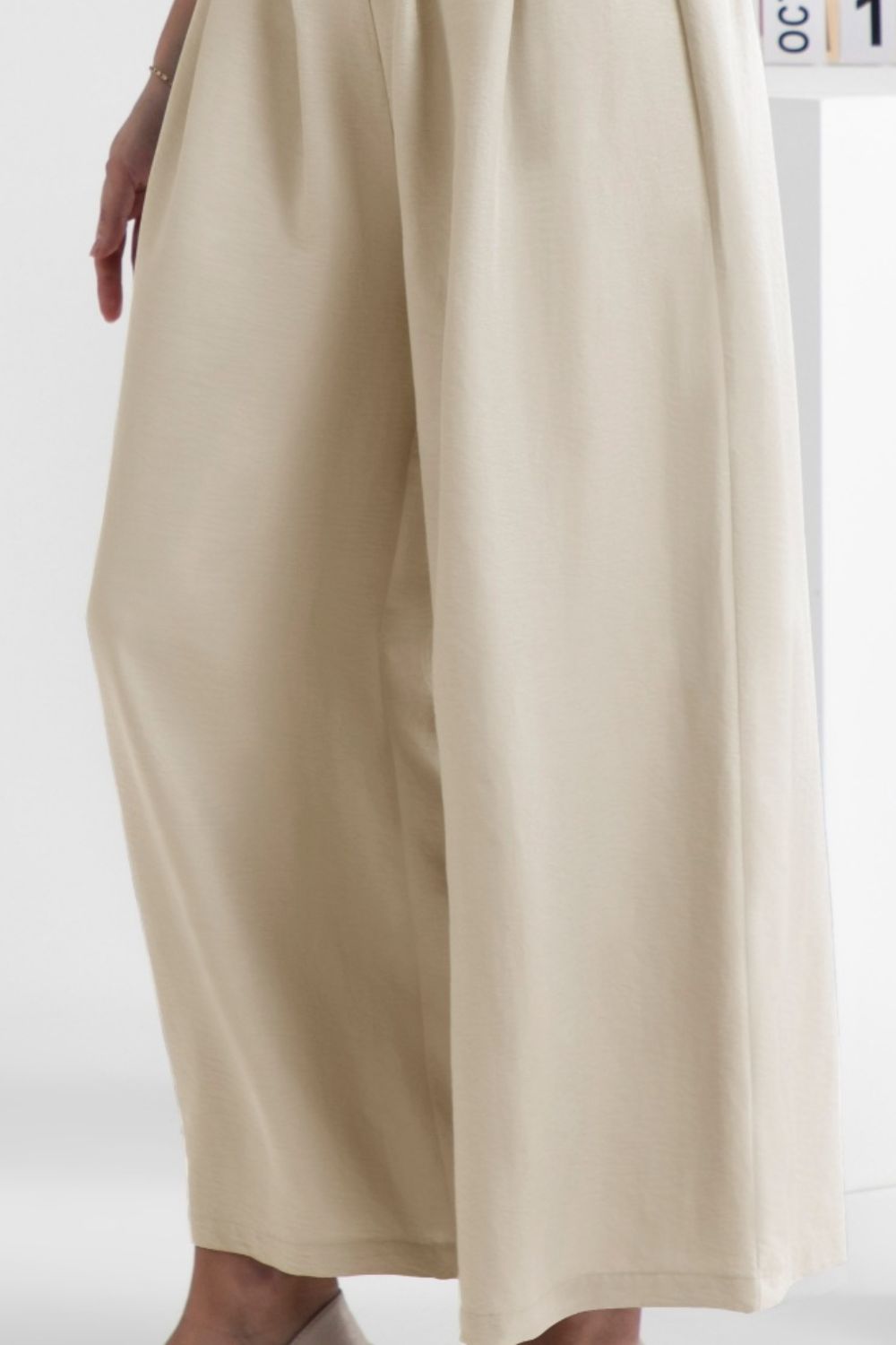 Wide Leg Elastic Waist Pants