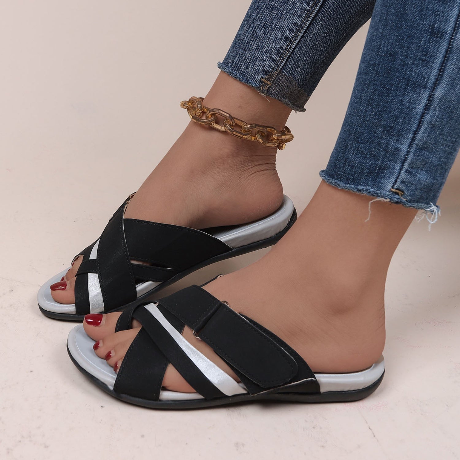 Crisscross PU Leather Open Toe Sandals