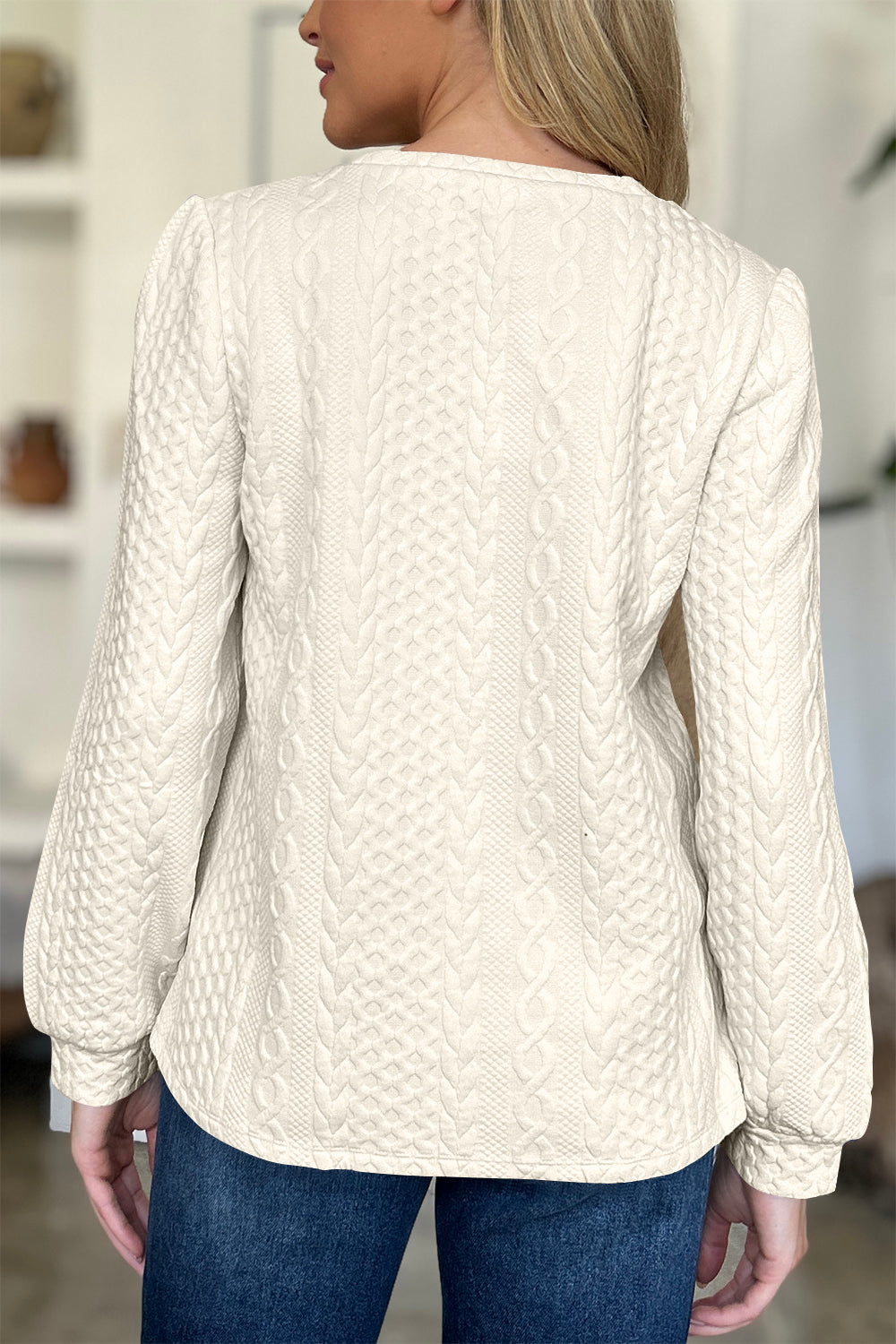 Textured Round Neck Long Sleeve Sweatshirt