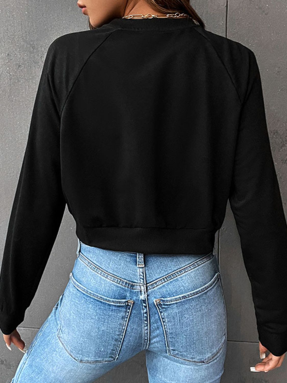 Perfee Raglan Sleeve Round Neck Cropped Sweatshirt