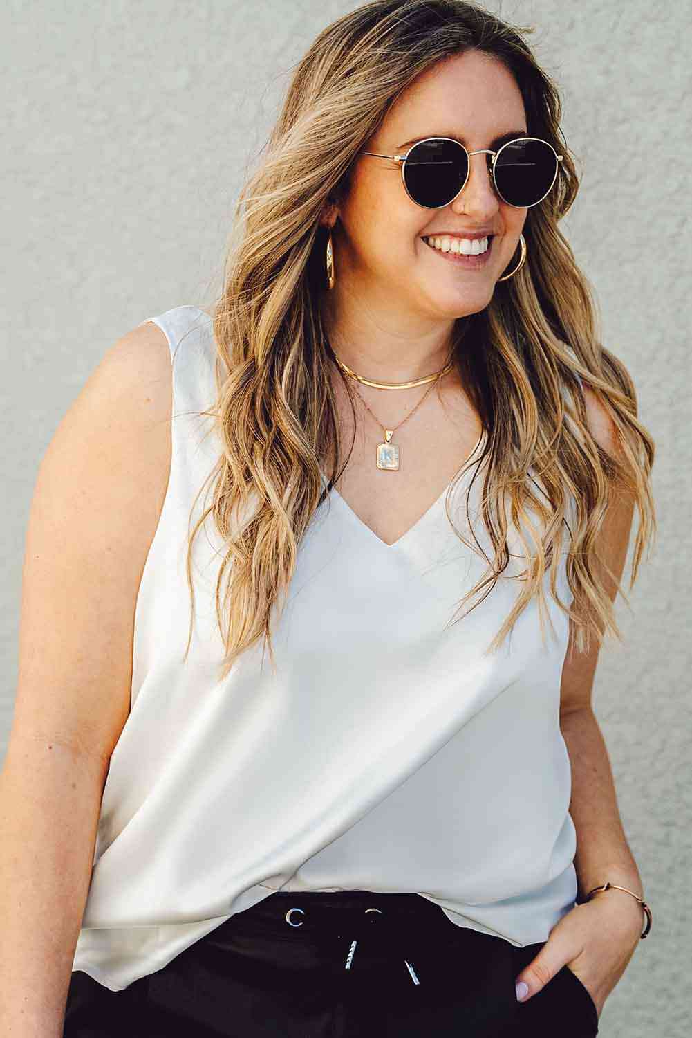 Plus Size Basic Style V-Neck Tank